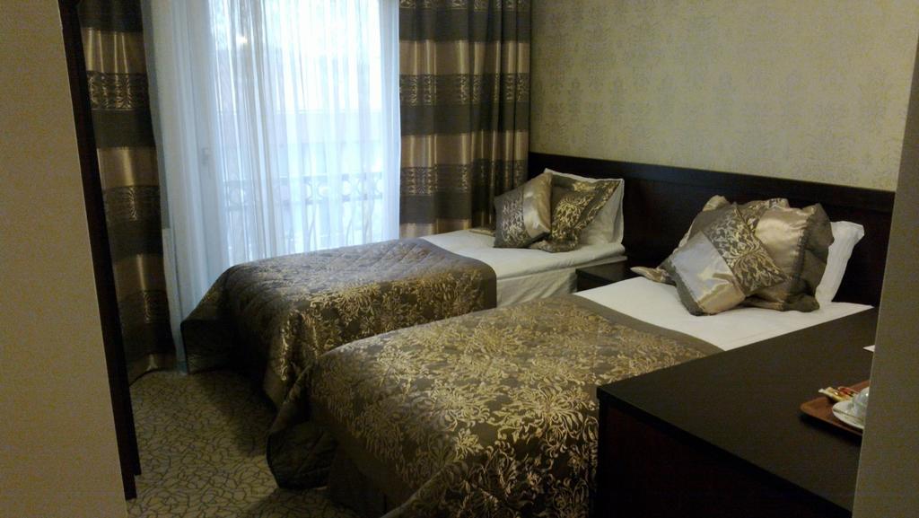 Latifoglu Hotel Ankara Pokoj fotografie